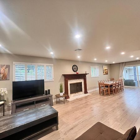 11640 Gothic Avenue Villa Los Angeles Esterno foto